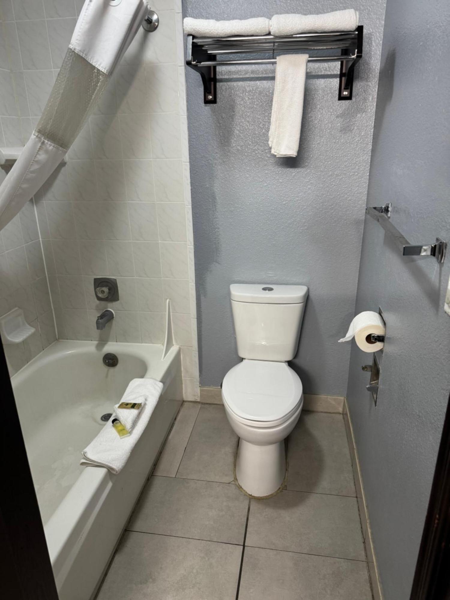Nampa Inn & Suites Dış mekan fotoğraf